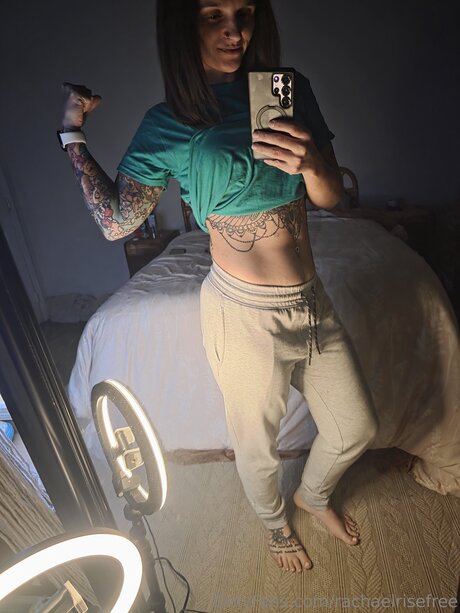 Foto di nudo di fuga di OnlyFans di Rachaelrisefree