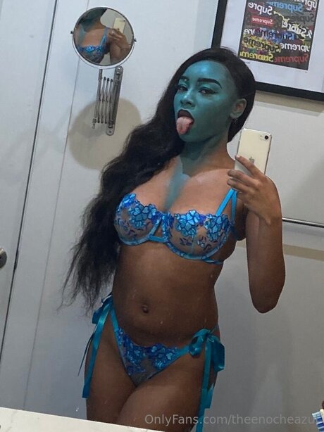 Foto di nudo di fuga di OnlyFans di Theenocheazul
