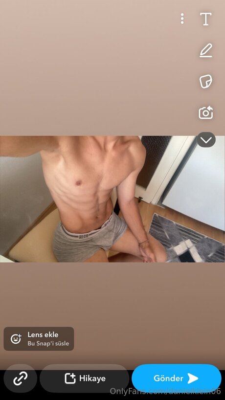 Foto di nudo di fuga di OnlyFans di Maximstepanov