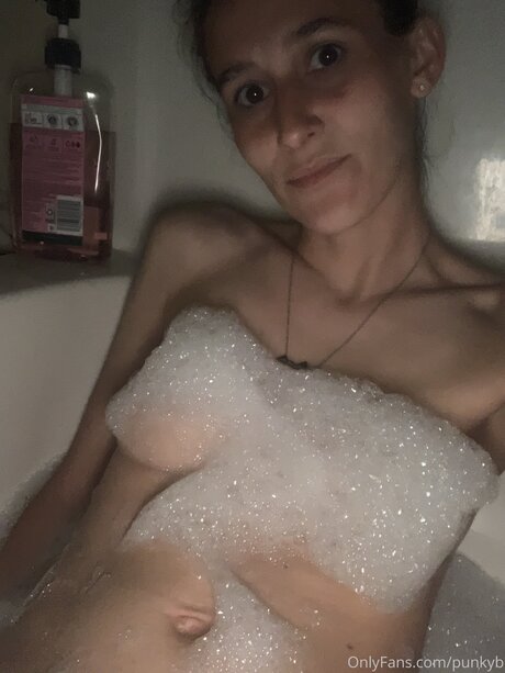 Foto di nudo di fuga di OnlyFans di Punkyb
