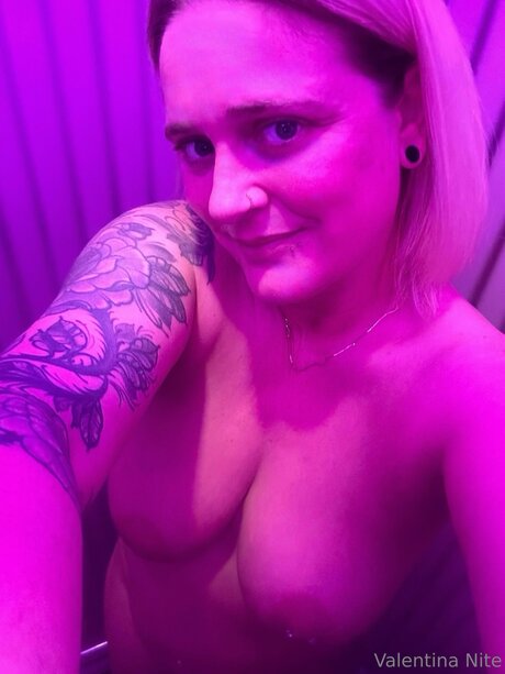Foto di nudo di fuga di OnlyFans di Valentinanite