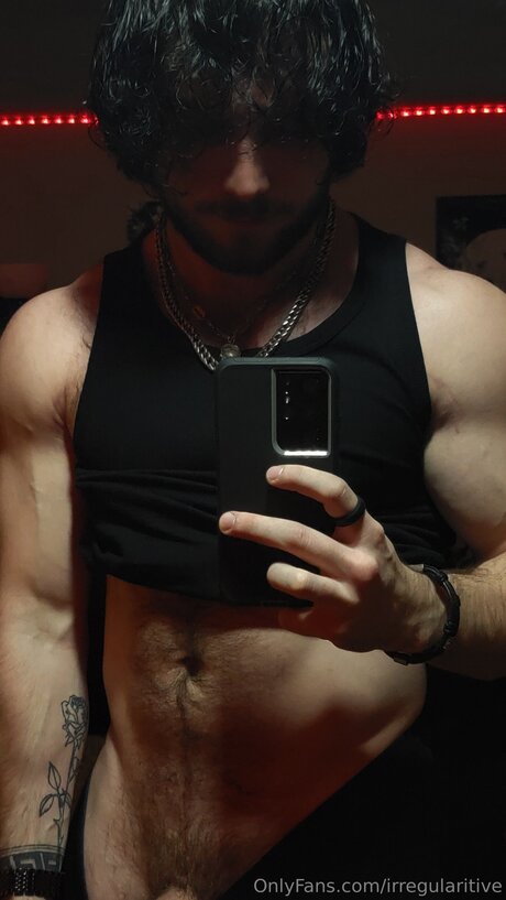 Foto di nudo di fuga di OnlyFans di Irregularitive