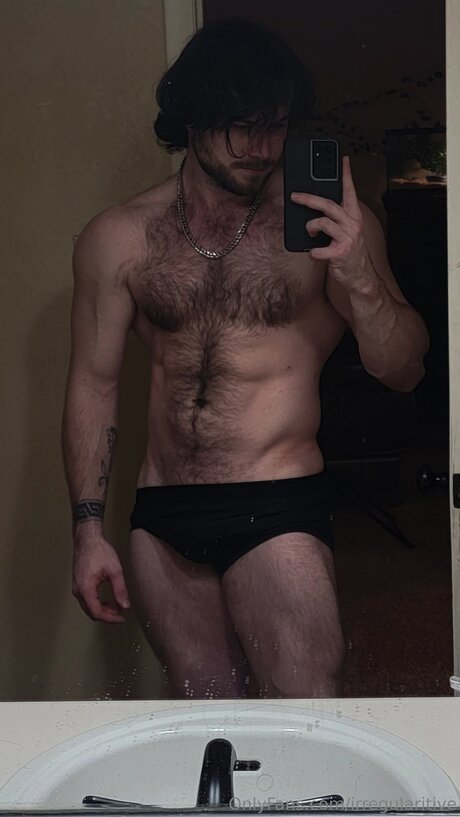 Foto di nudo di fuga di OnlyFans di Irregularitive