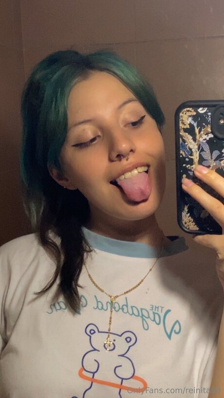 Foto di nudo di fuga di OnlyFans di Reinita99