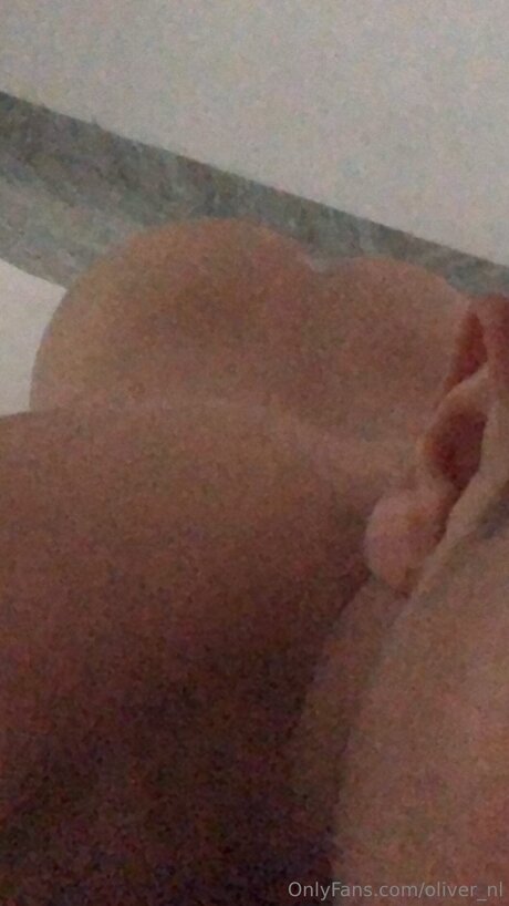 Foto di nudo di fuga di OnlyFans di Oliver Nl