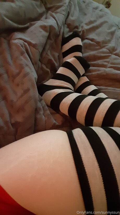 Foto di nudo di fuga di OnlyFans di Sunnyssun