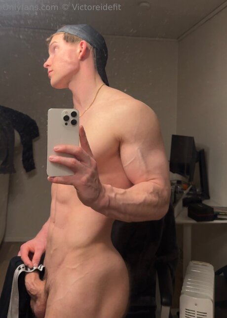 Foto di nudo di fuga di OnlyFans di Victoreidefitness
