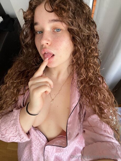 Foto di nudo di fuga di OnlyFans di Nanicandy
