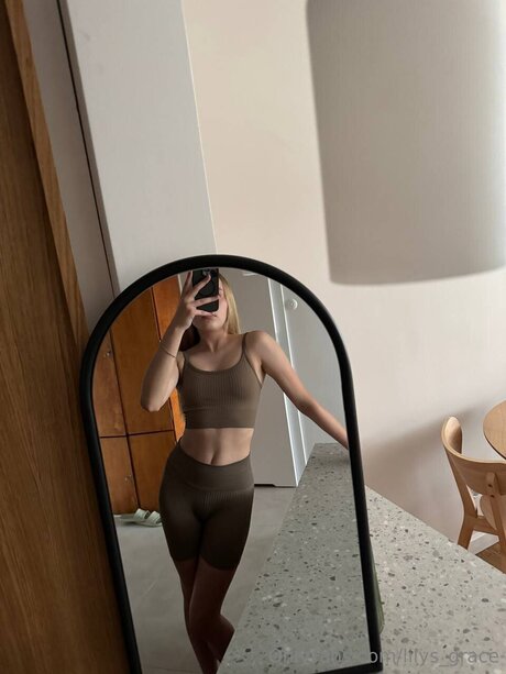 Foto di nudo di fuga di OnlyFans di Graceli