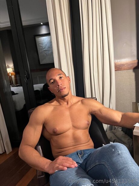 Dwayne Johnson Jr