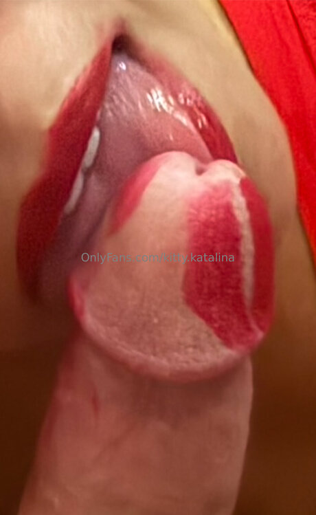 Foto di nudo di fuga di OnlyFans di Kitty Katalina