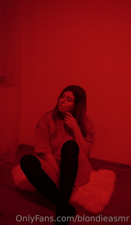 Blondieasmr