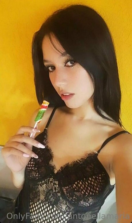 Foto di nudo di fuga di OnlyFans di Antonellamaria