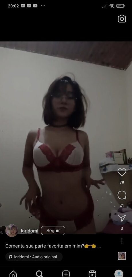 Foto di nudo di fuga di OnlyFans di Laridoml