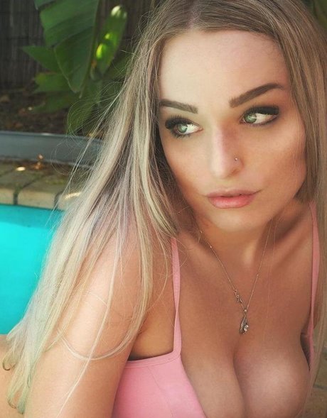 Foto di nudo di fuga di OnlyFans di Tori Preiss