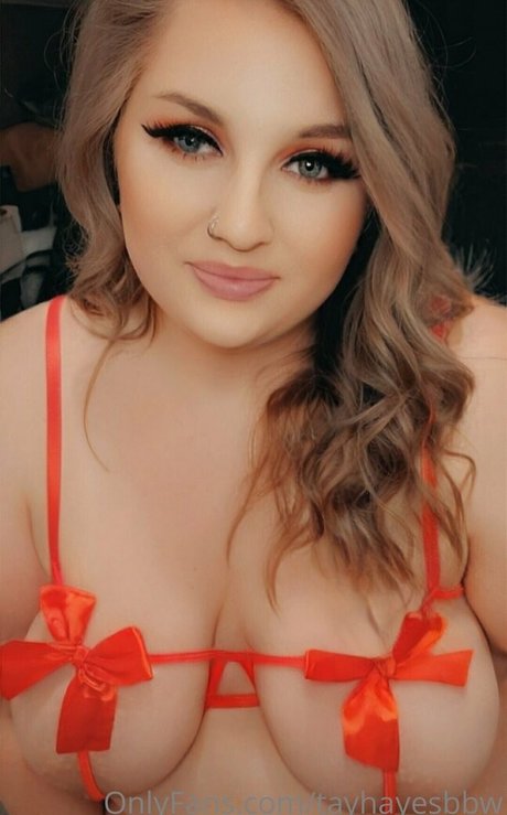 Foto di nudo di fuga di OnlyFans di Tayhayesbbw