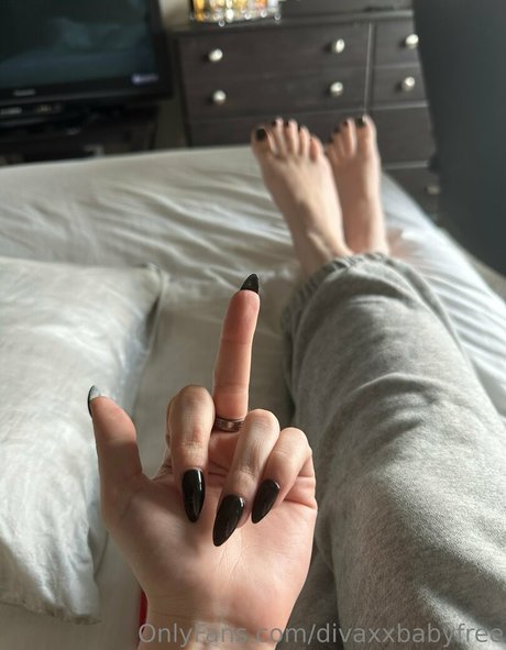Foto di nudo di fuga di OnlyFans di Divaxxbabyfree