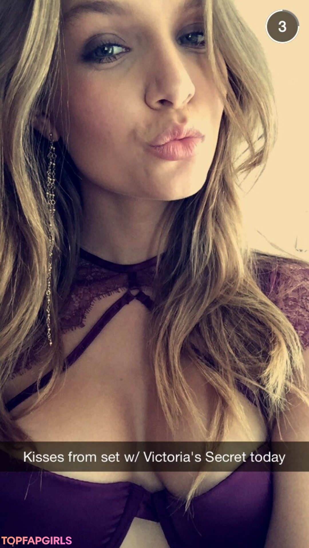 Foto di nudo di fuga di OnlyFans di Josephine Skriver #1635