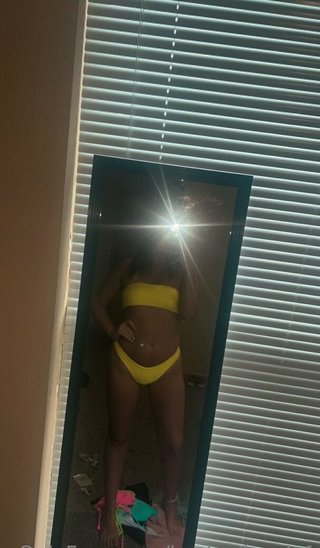 Foto di nudo di fuga di OnlyFans di Kaykaylovely1
