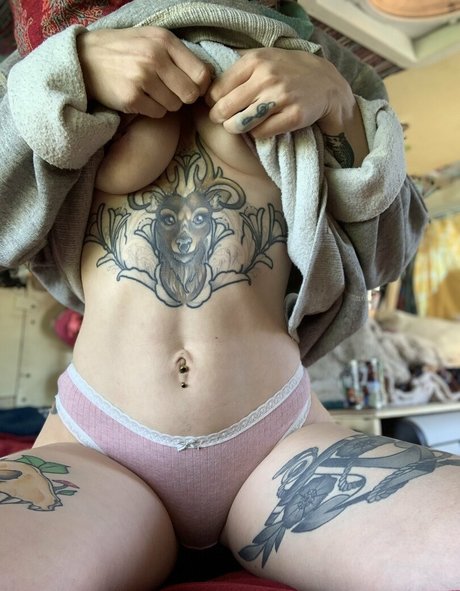 Foto di nudo di fuga di OnlyFans di Somesweetfruits