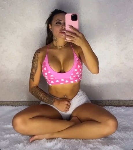 Foto di nudo di fuga di OnlyFans di Eduarda Souza
