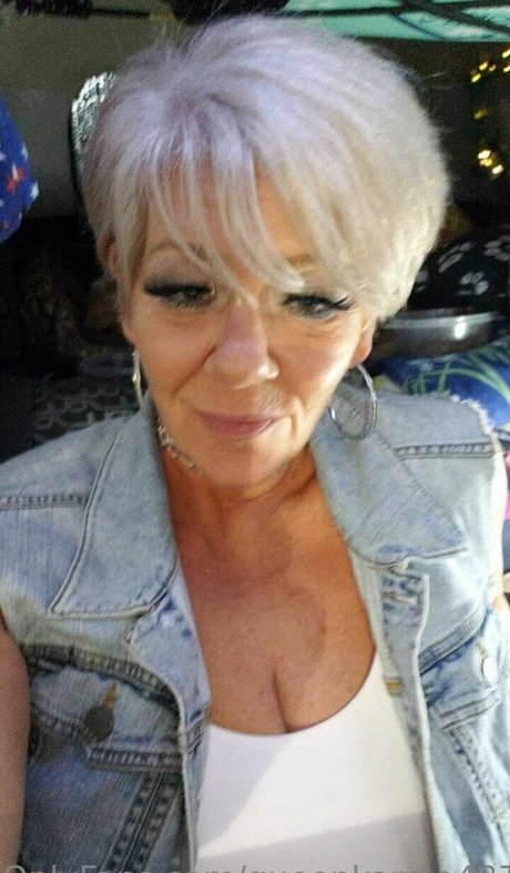 Queenkarma4871