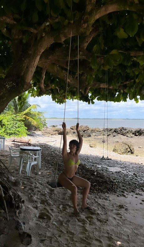 Foto di nudo di fuga di OnlyFans di Valentina Bandeira