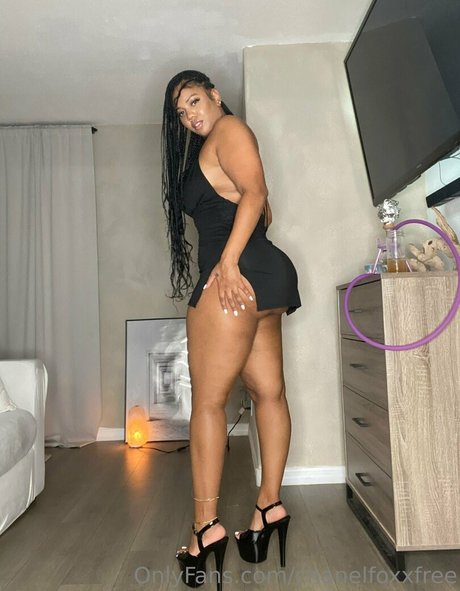 Chanelfoxxfree