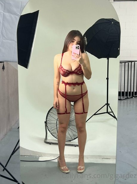 Foto di nudo di fuga di OnlyFans di Gigardez
