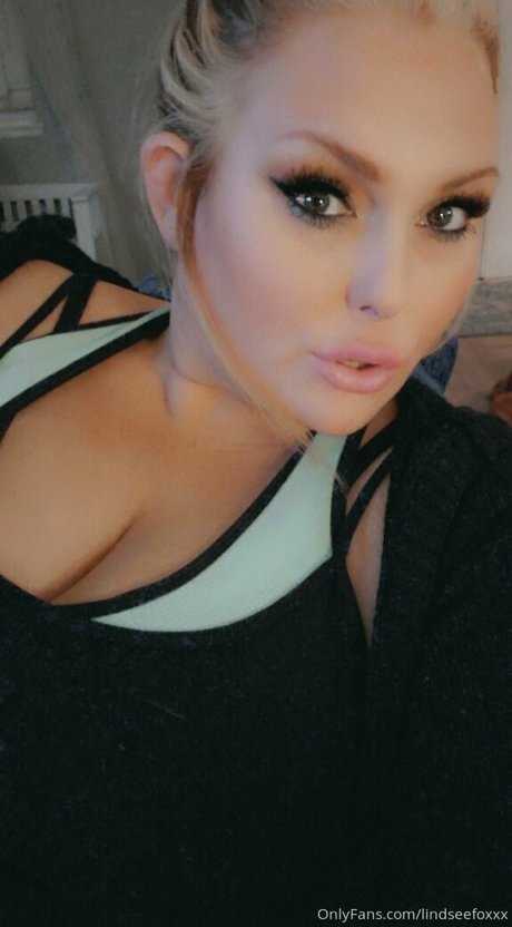 Foto di nudo di fuga di OnlyFans di Lindseefoxxx