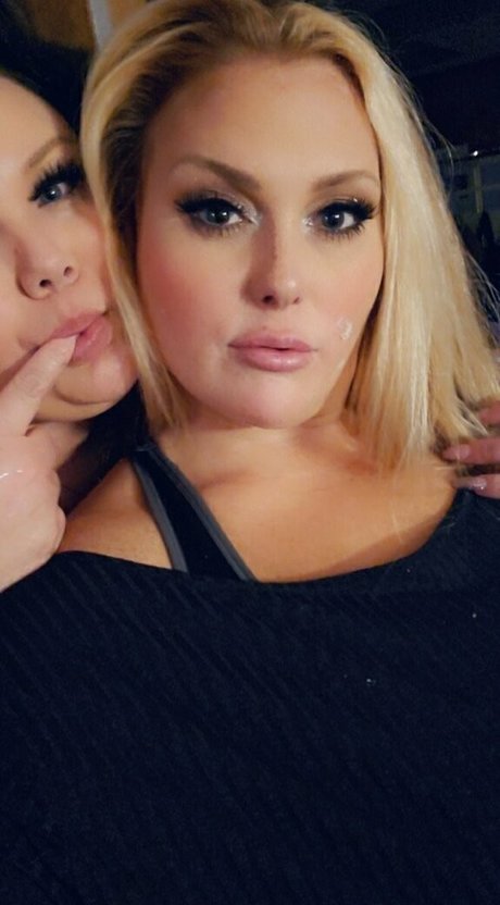 Foto di nudo di fuga di OnlyFans di Lindseefoxxx