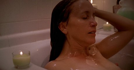 Foto di nudo di fuga di OnlyFans di Felicity Huffman