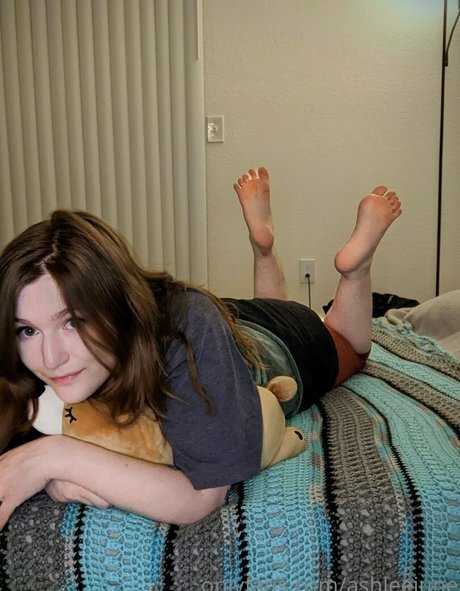 Foto di nudo di fuga di OnlyFans di Ashleejune