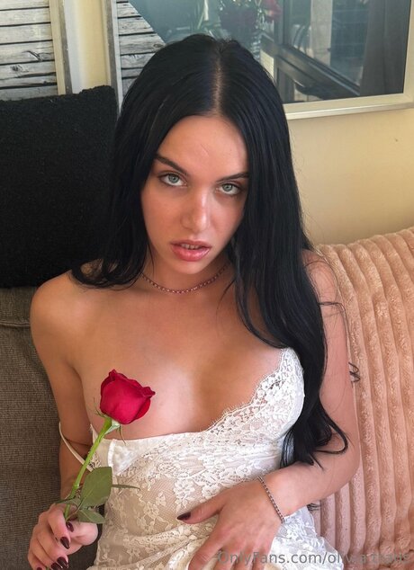 Foto di nudo di fuga di OnlyFans di Olivia Trans