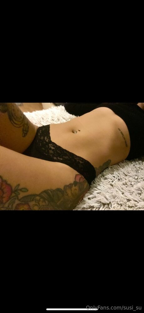 Foto di nudo di fuga di OnlyFans di Susi Su