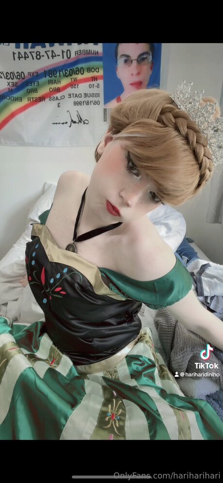 Foto di nudo di fuga di OnlyFans di Hariharihari