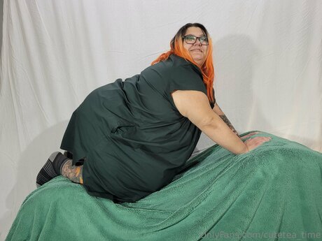 Foto di nudo di fuga di OnlyFans di Cutetea Time