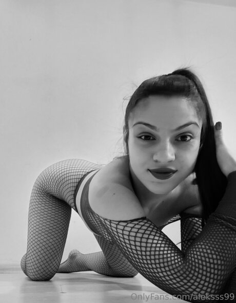 Foto di nudo di fuga di OnlyFans di Aleksss99