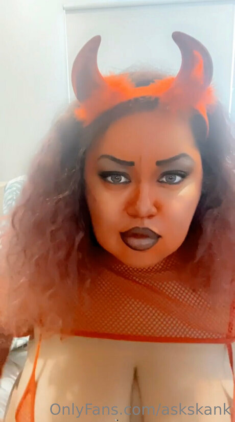 Foto di nudo di fuga di OnlyFans di Askskank