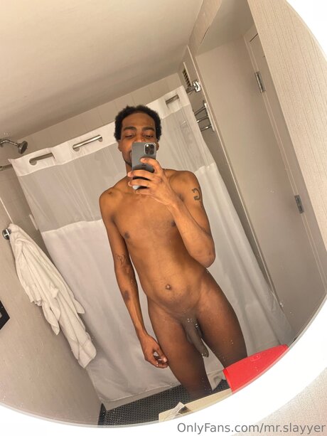 Foto di nudo di fuga di OnlyFans di Mr Slayyer
