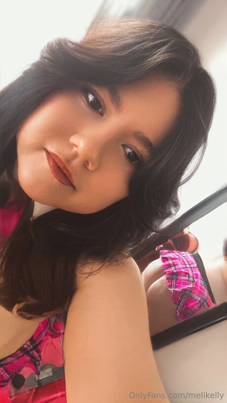 Melikelly1