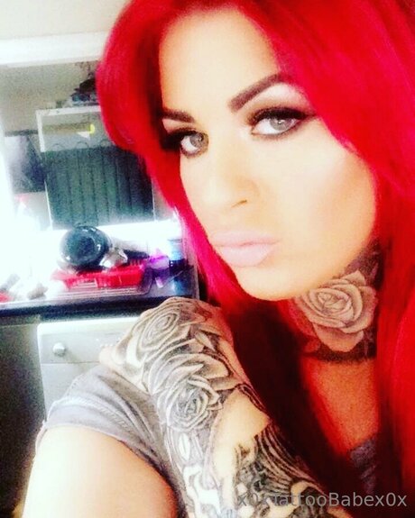 Foto di nudo di fuga di OnlyFans di X0xtattoobabex0x