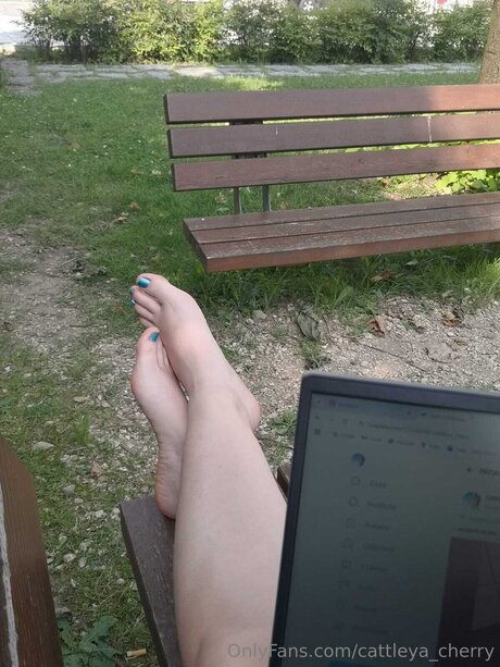 Foto di nudo di fuga di OnlyFans di Cattleya Cherry