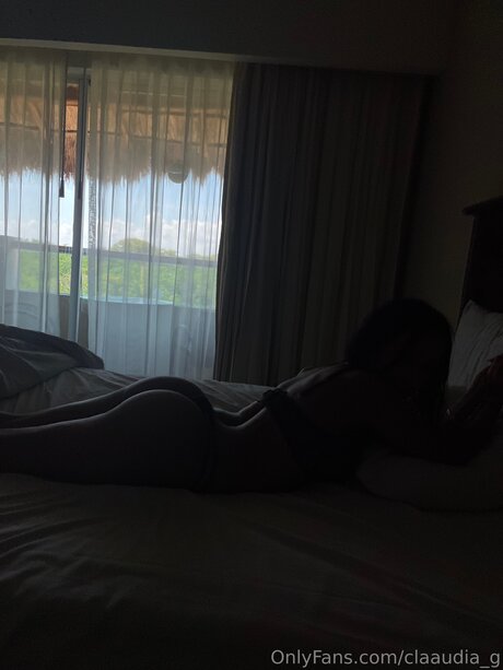 Foto di nudo di fuga di OnlyFans di Claaudia G
