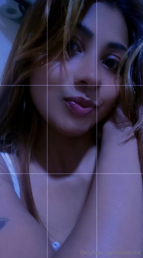 Foto di nudo di fuga di OnlyFans di Exneiidix