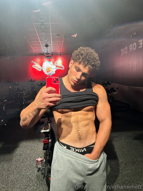 Foto di nudo di fuga di OnlyFans di Ethanxrhett