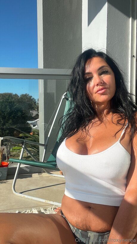 Foto di nudo di fuga di OnlyFans di Roxynerea