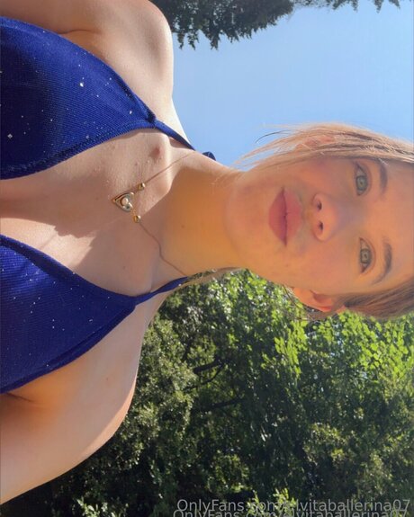 Elvitaballerina07