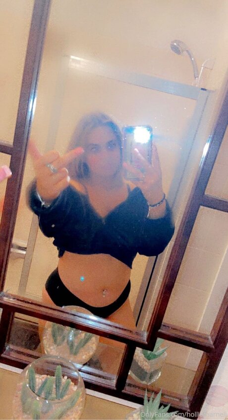 Foto di nudo di fuga di OnlyFans di H23mxxx