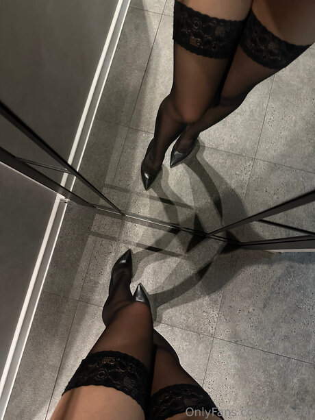 Foto di nudo di fuga di OnlyFans di Oxycat Lunadiary